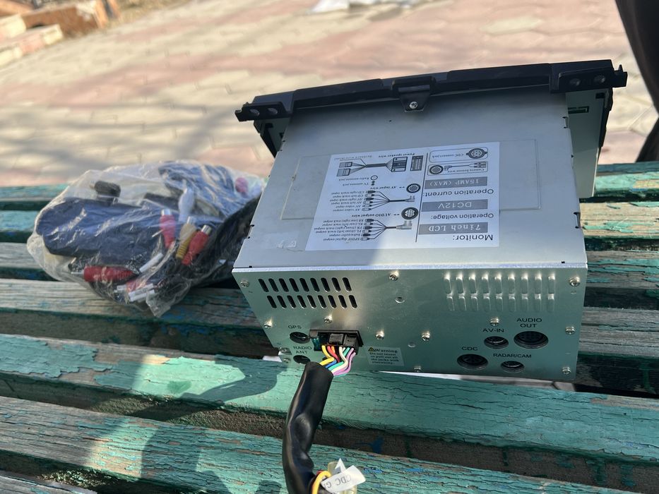 Автомагнитола в отл состоянии