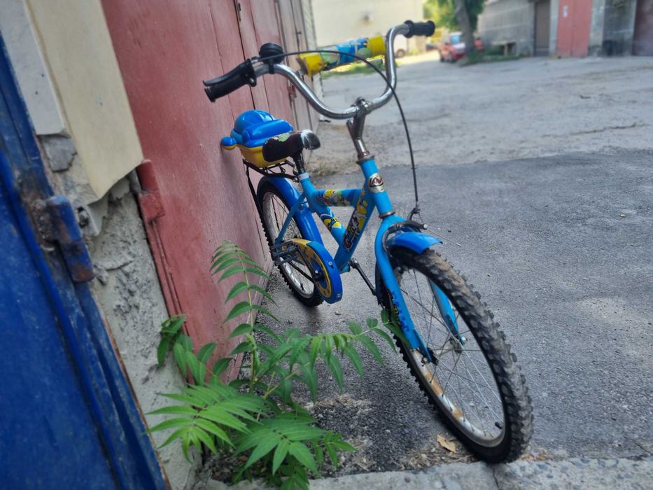 Продавам детско колело