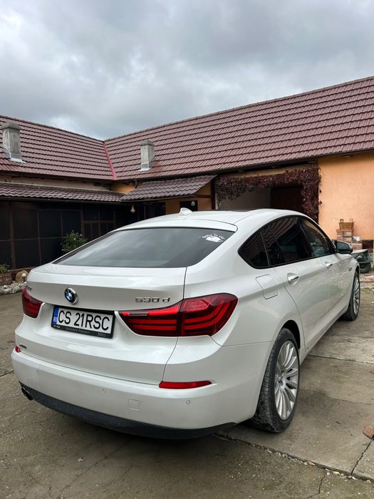 BMW Seria 5 2015 — imagine 2