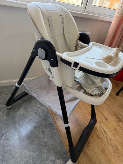 Стульчик для кормления SKILLMAX