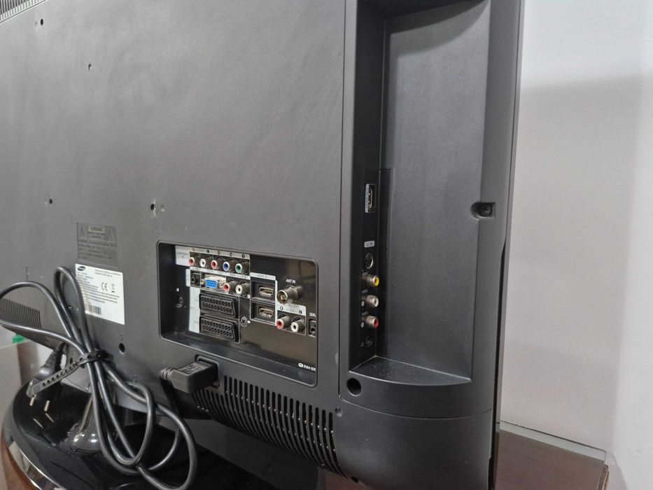 Tv Samsung diagonala 82cm