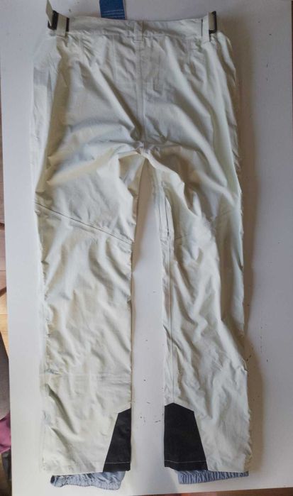 Ново Дамско зимно туристическо яке мембрана и панталон,ски сноуборд