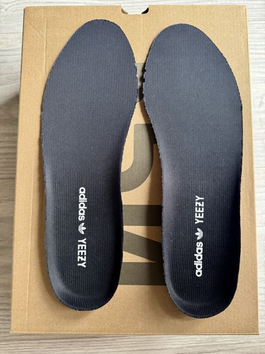 Adidas Yeezy Boost 350 V2 Cinder