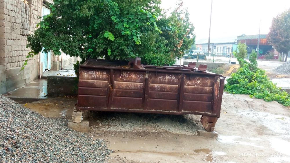 Kuzuf kabina sotiladi