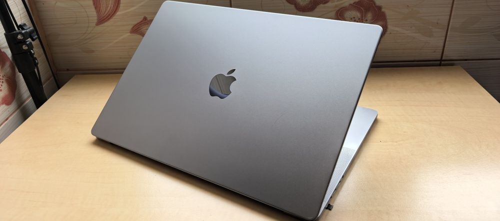 Ansamblu Display Macbook PRO 16" A2485 / A2780 / A2991_2021-2023__NOU_