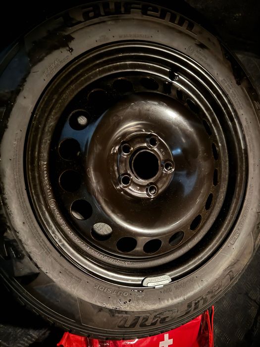 Гума с джанта 205/60/16