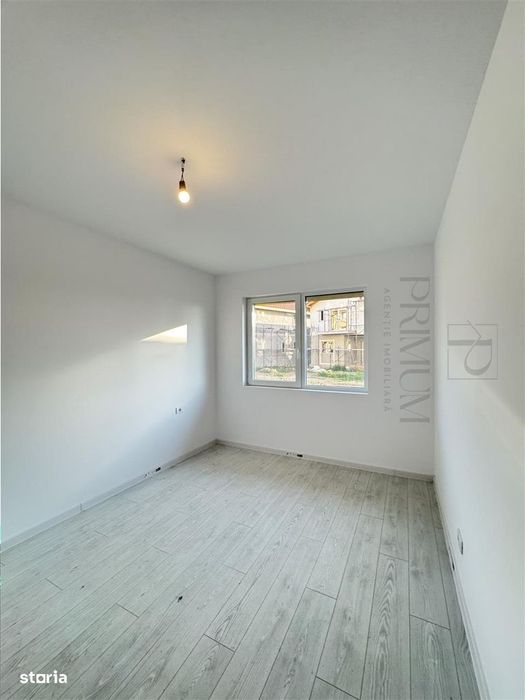 Giroc - 2 Camere - Decomandat - Parter Cu Balcon - Bloc Nou