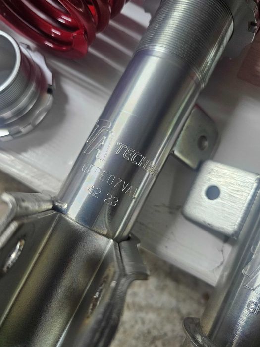 Спортно регулируемо окачване TA-Technix