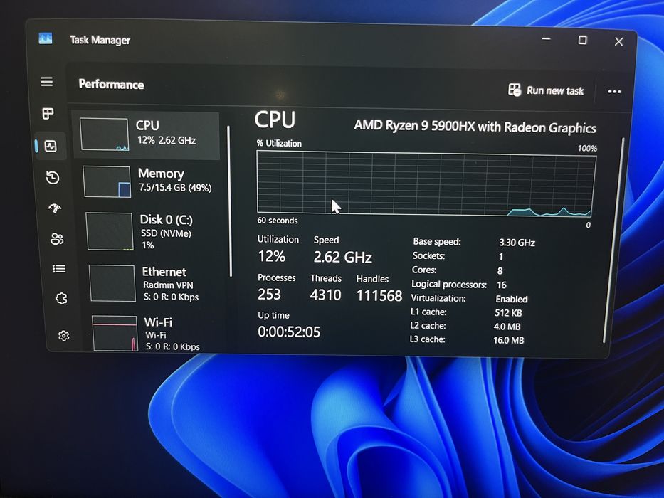 ROG Strix Scar 15 (2021)-ryzen9 5900HX+RTX 3080+1 tb+16 gb operativeka