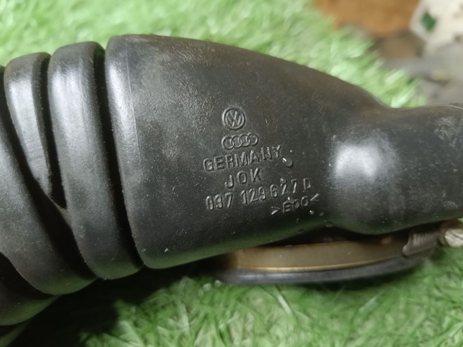 Гофра на впрыск Ауди 80 Б4