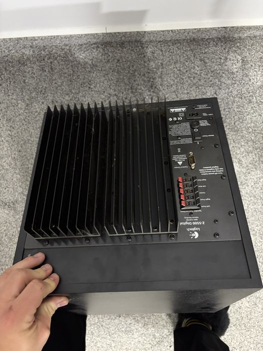 Subwoofer Longitech Z5500 digital ! Stare perfecta de functioanare !