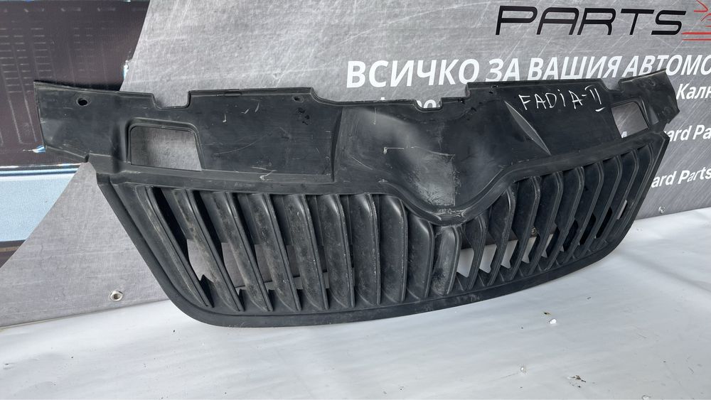 Решетка Skoda Fabia 2