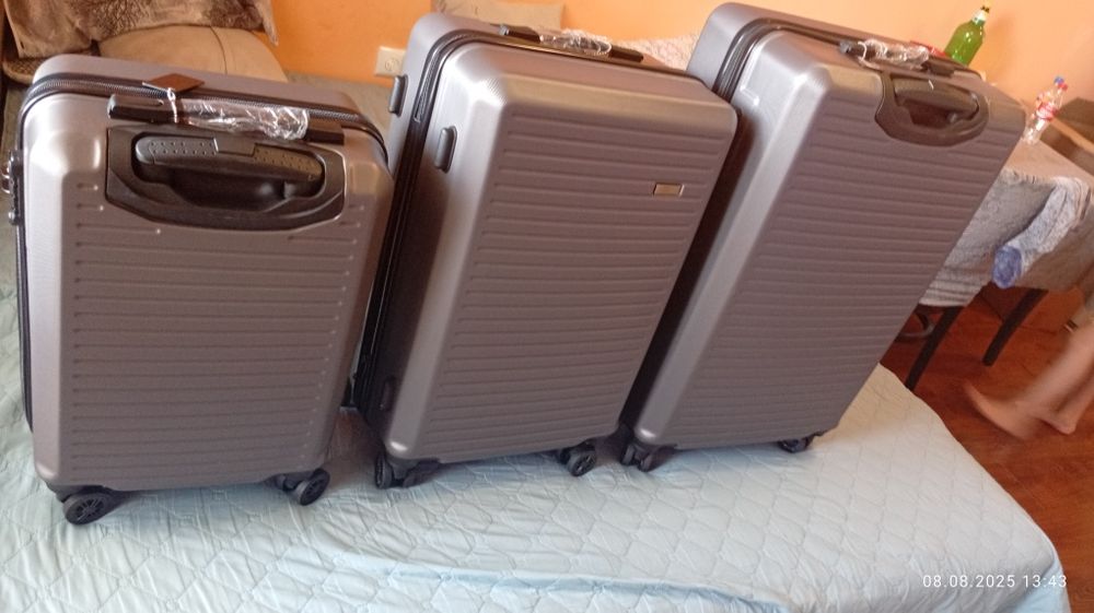 Комплект куфари 3 бр