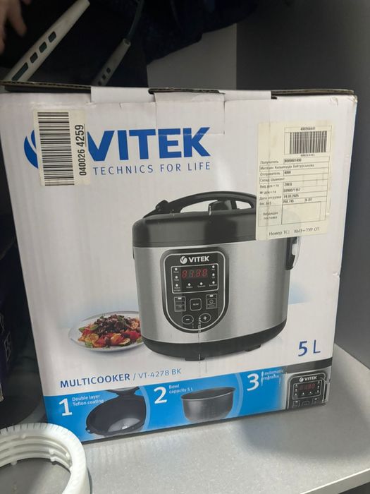 Мультиварка Vitek, жап жаңа күйінде.