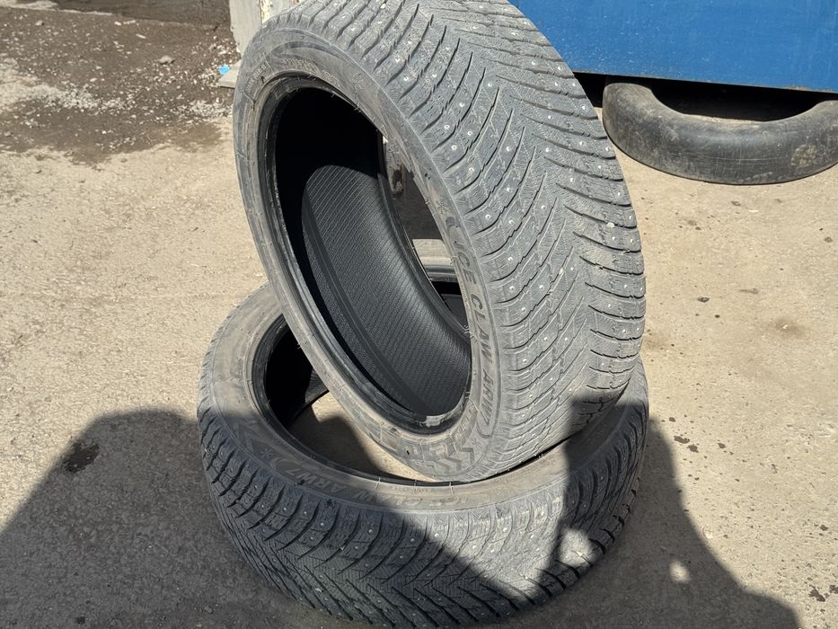 Зимние шины с шипами 255/45/ R20