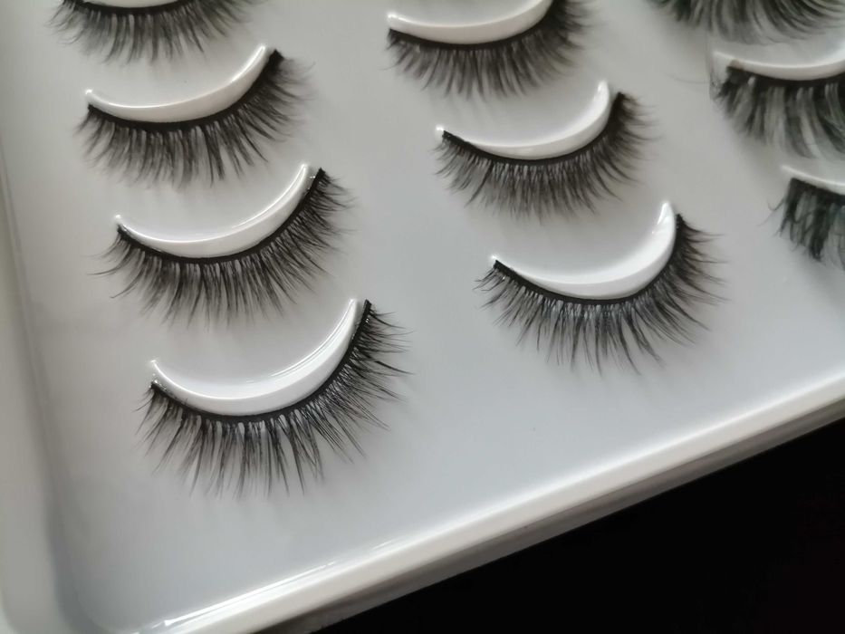 5D изкуствени мигли 20 чифта в кутия