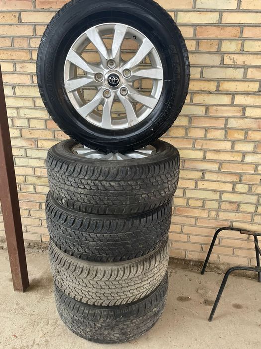 Шины от Toyota 200