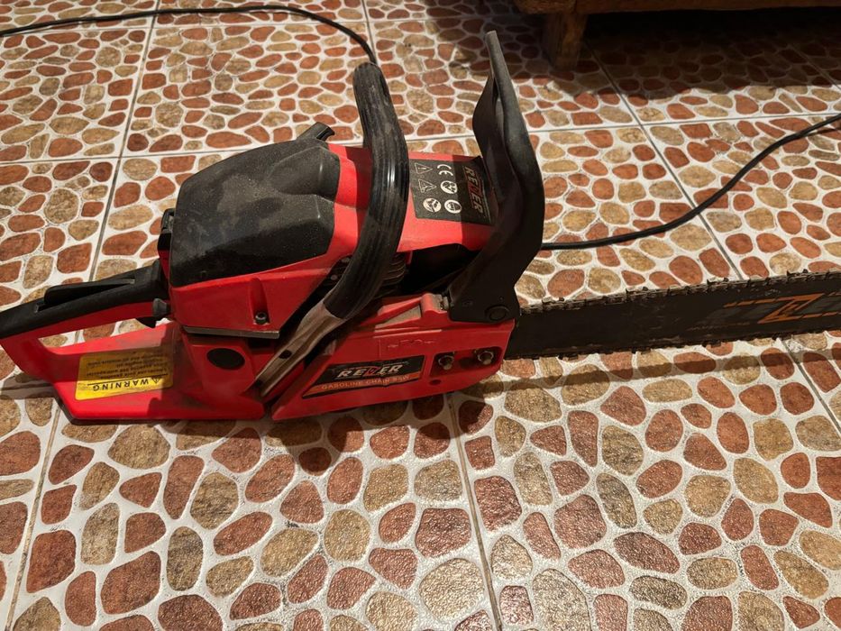 Продам бинзопилу