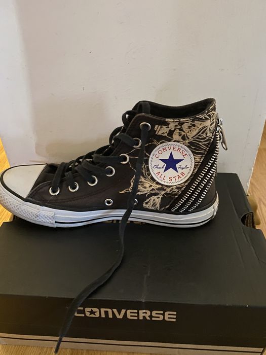 Converse cu fermoare pe laterale