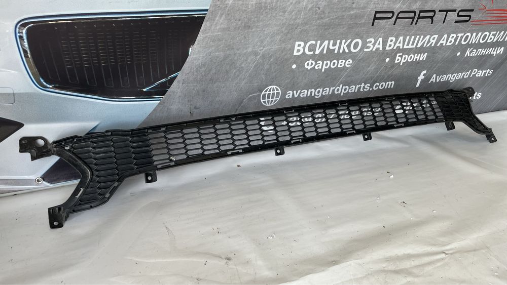 Решетка Kia Ceed 2018-2022