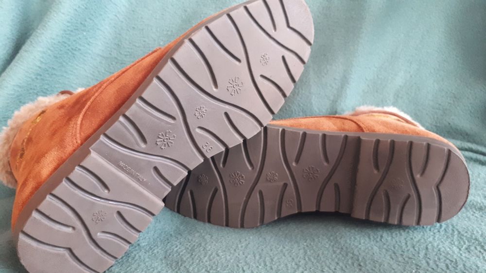 Botine de primăvară din piele intoarsa 36