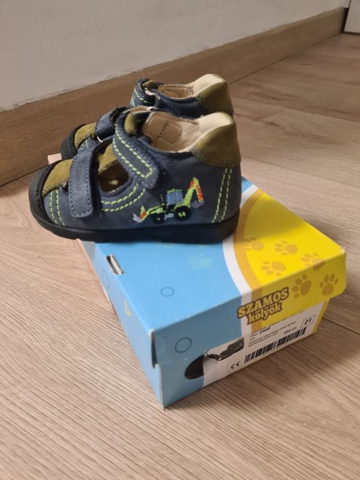 Sandale cu supinatie marimea 21