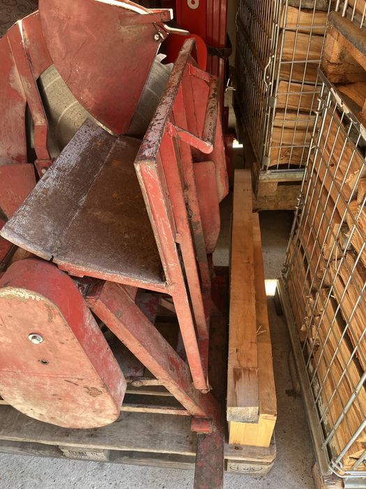 Прикачен циркуляр за трактор