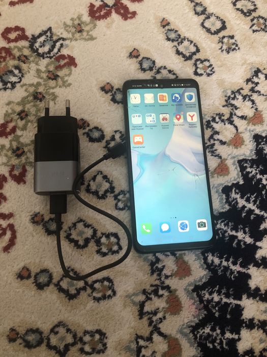 Хуавей PSmart смарфон