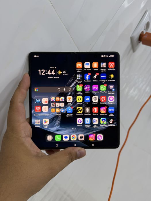 Honor Magic V2 512gb 16gb RAM