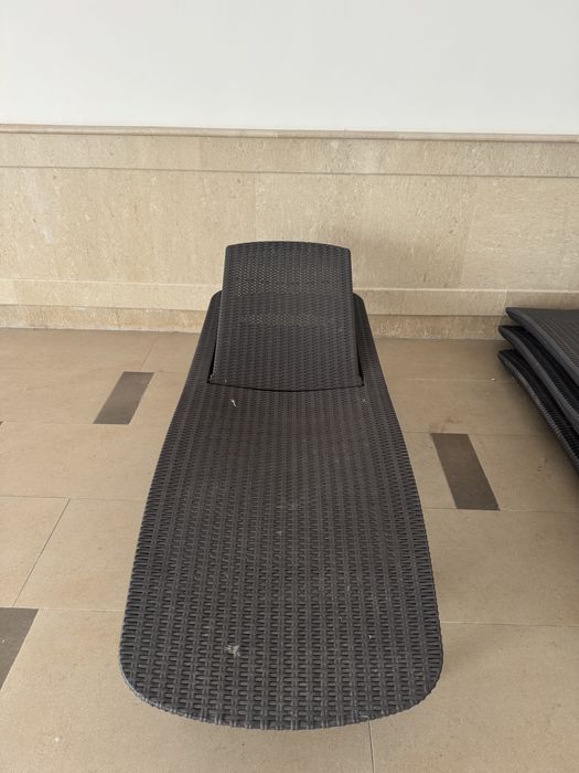 Шезлонг, в хорошем состоянии