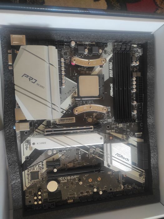 Продам процессор Ryzen 7 5800x