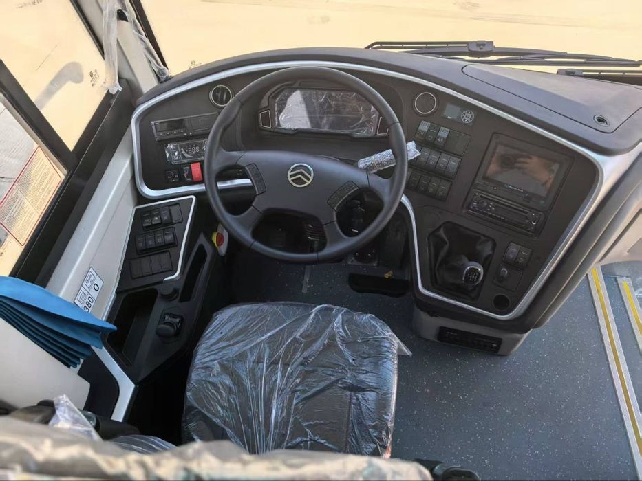 Golden Dragon в Наличии готовый новый автобус XML6126 пассажир места51