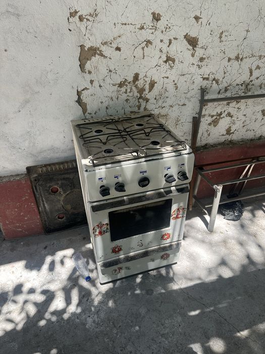 Gazplita bor 2ta rabochiy ishlidi