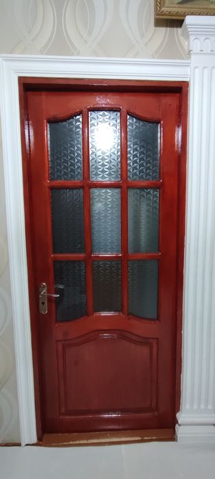 Yog'osh eshik sotiladi