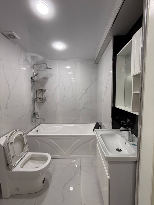 Новостройка сдаётся 2 ком 4 этаж в районе Шота Руставелли 51 школа