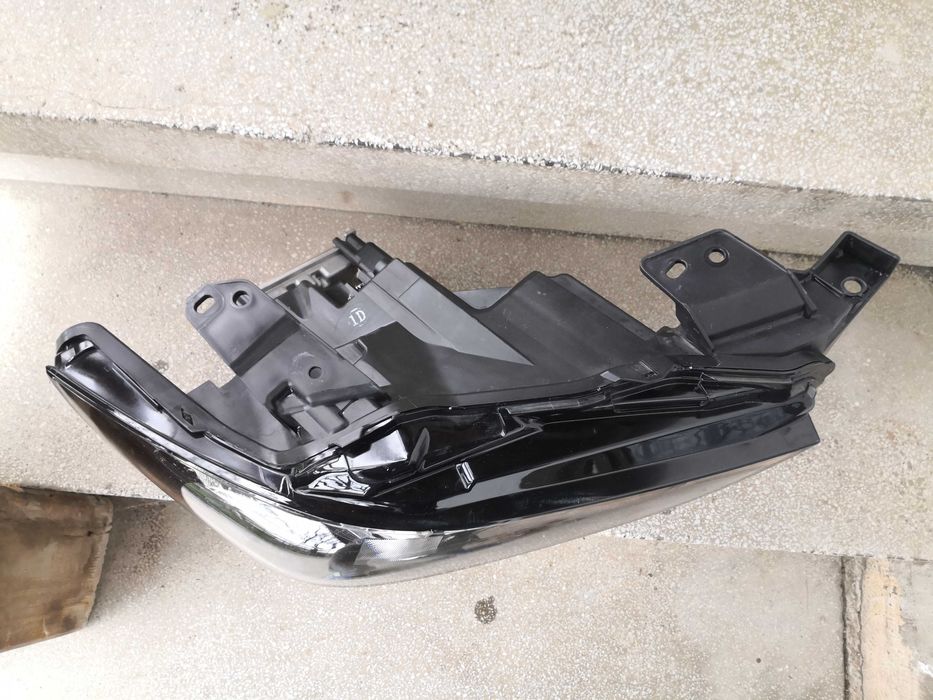 Фар Mazda 3 FULL LED десен/Фар Мазда 3 LED Оригинален