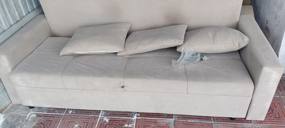 продам диван.   .