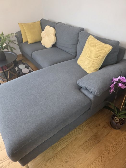 Диван с лежанка.Сив цвят