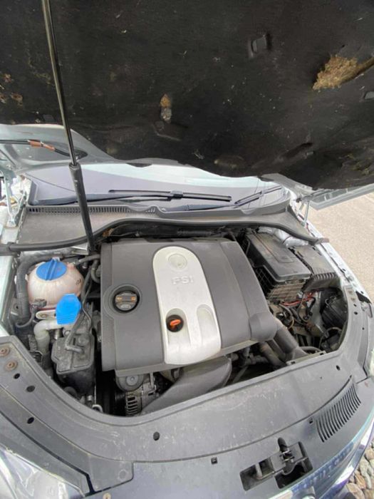 Motor complet fara anexe 1.6FSI COD-BLF