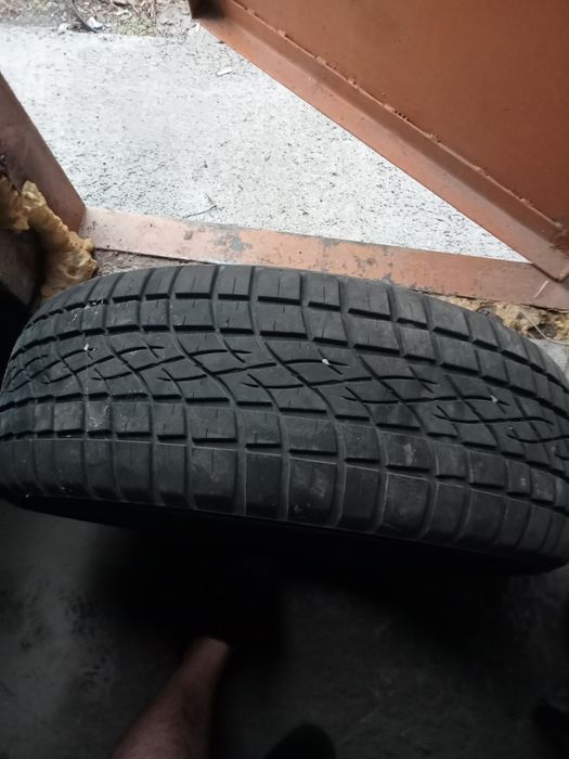 Продам резину б/у