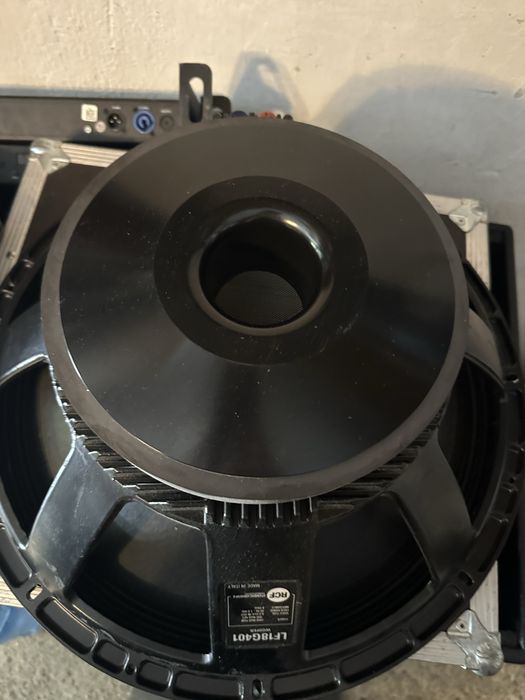 Difuzor RCF LF18G401