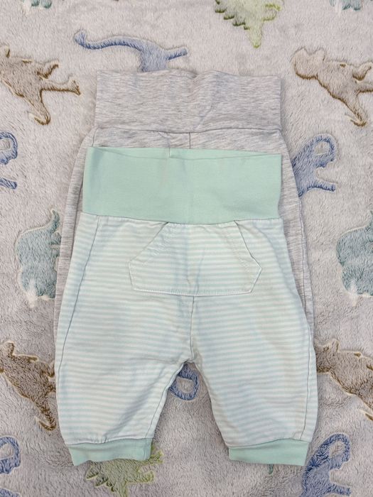 Pantaloni marimea 62