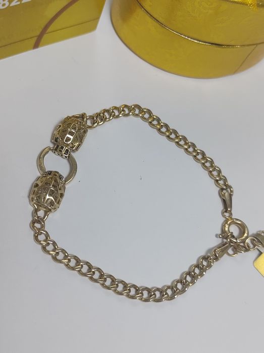 Bratara aur 14k (efn)