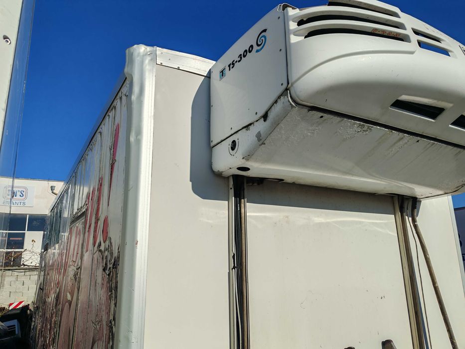 Хладилен термоизолиран фургон 7.60.на.2.60