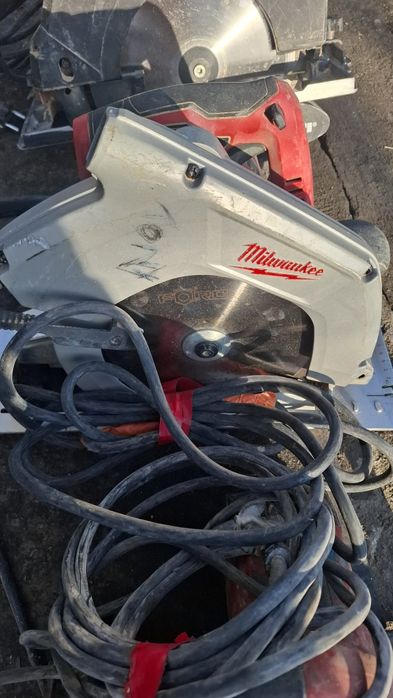 Scule, Flexuri,circulare de mână etc