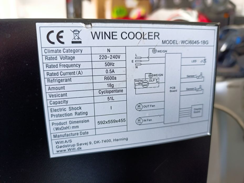 Нова!!! Витрина Охладител за вграждане за вино WINE COOLER