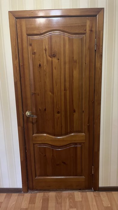 Срочна продам двери деревиянный