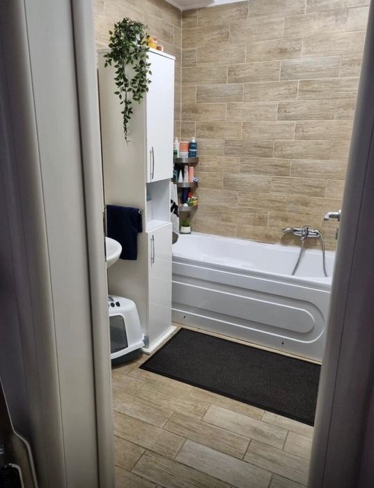 Particular vând ap. 2 camere decomandat complet mobilat si utilat-Militari  Residente