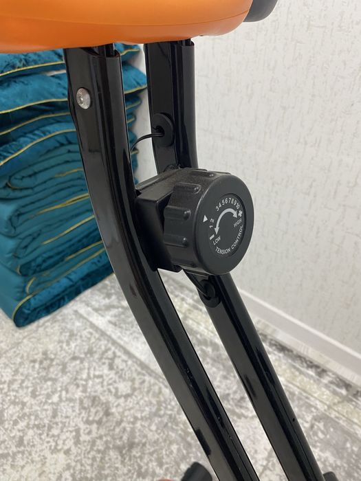 Велотренажер IVI вертикальный