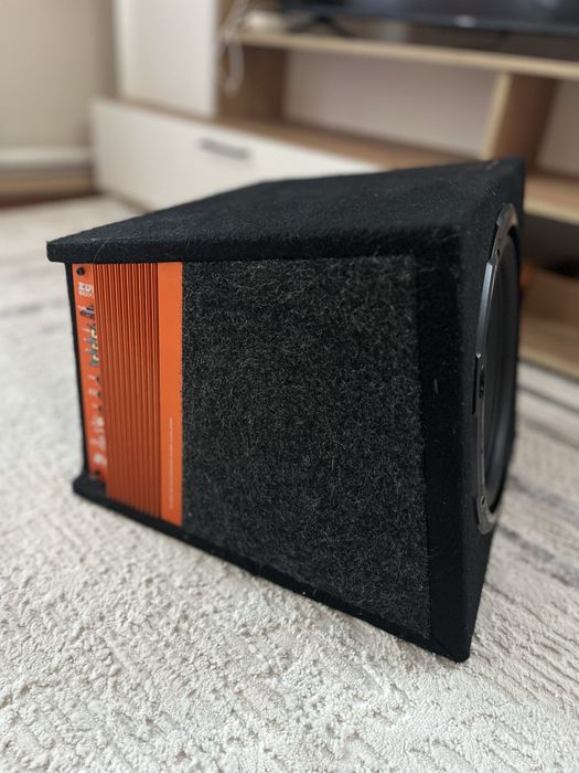 Продам саббуфер edge